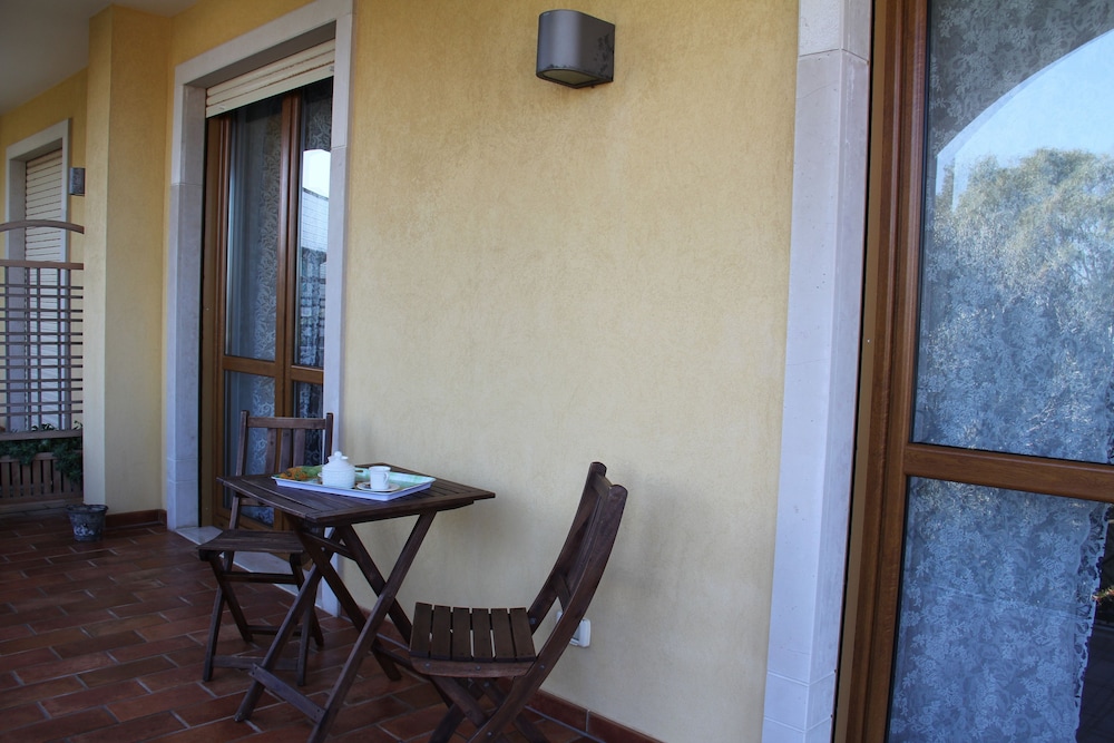 Superior Double Room, Sea View - Photo 8