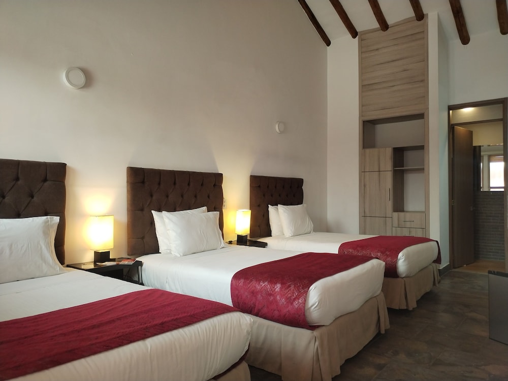 Superior Triple Room, Multiple Beds