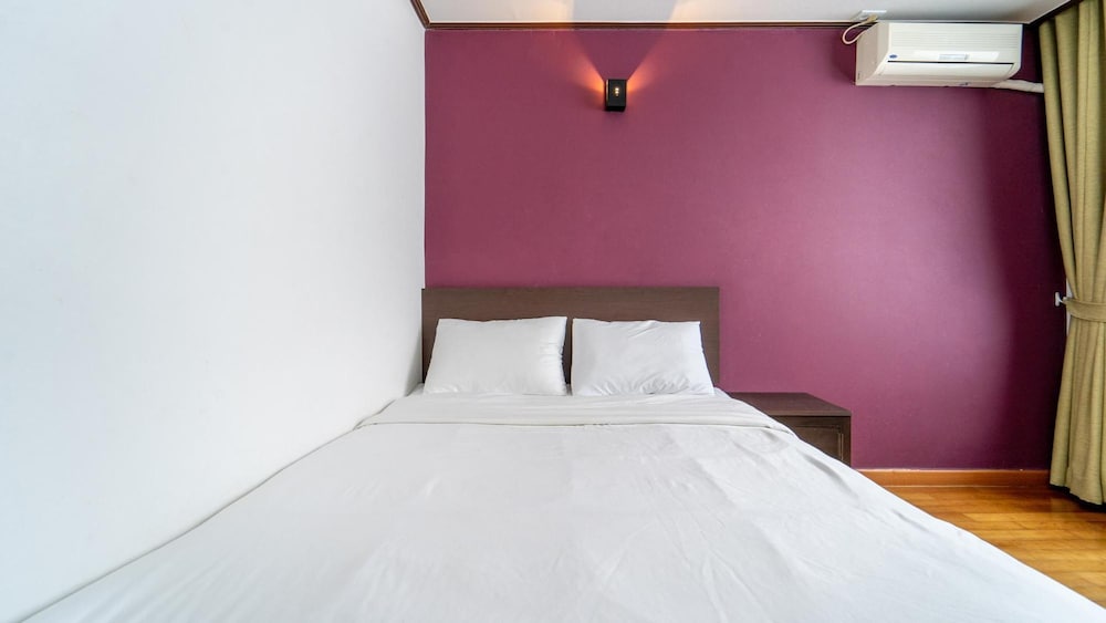 Basic Room, 1 Bedroom (Full Moon 504)