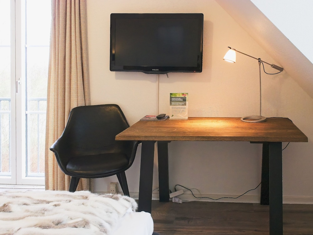 Superior Room - Photo 23