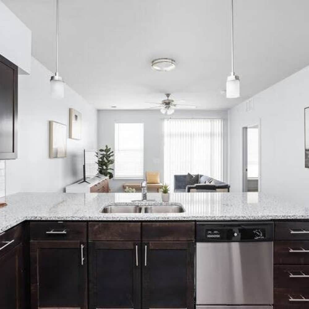 Cozysuites Stunning 4BR Next to Whole Foods, Bild 34