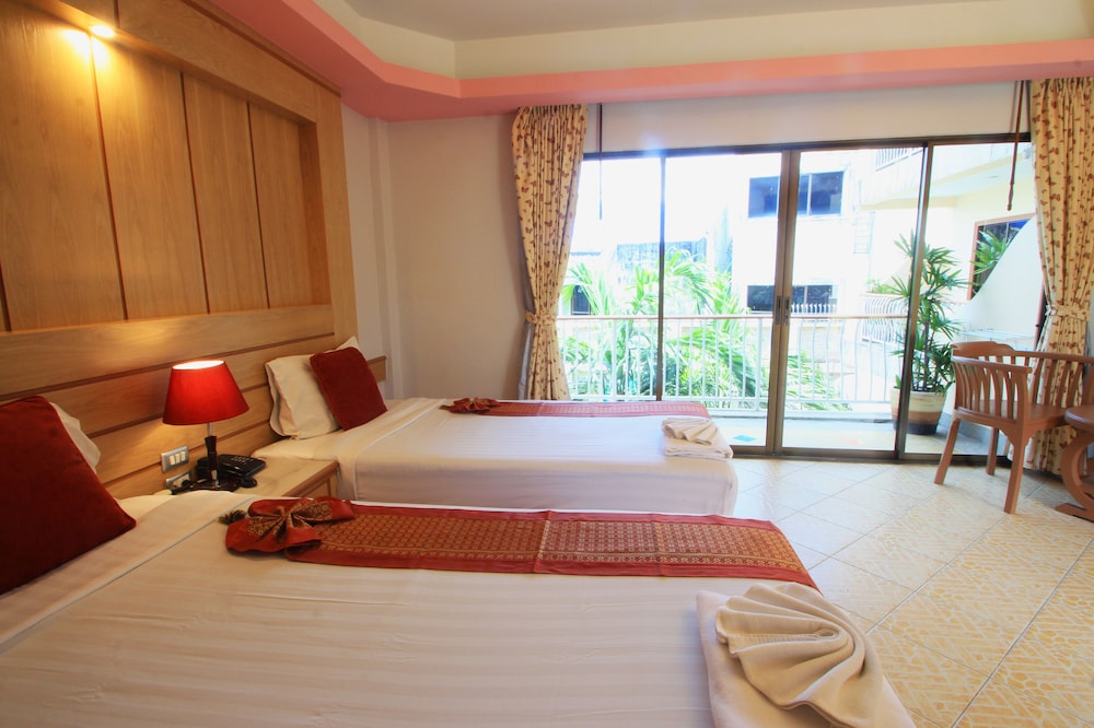 Superior Double or Twin Room - Photo 2