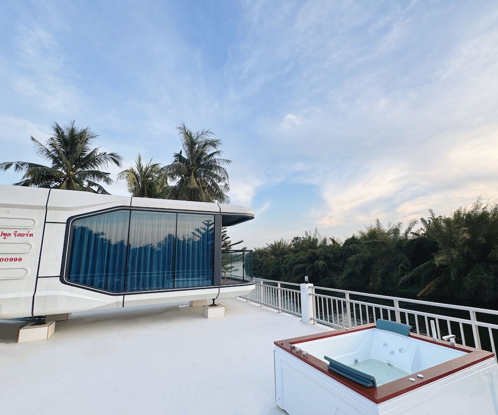 Executive Suite, River View photo 1