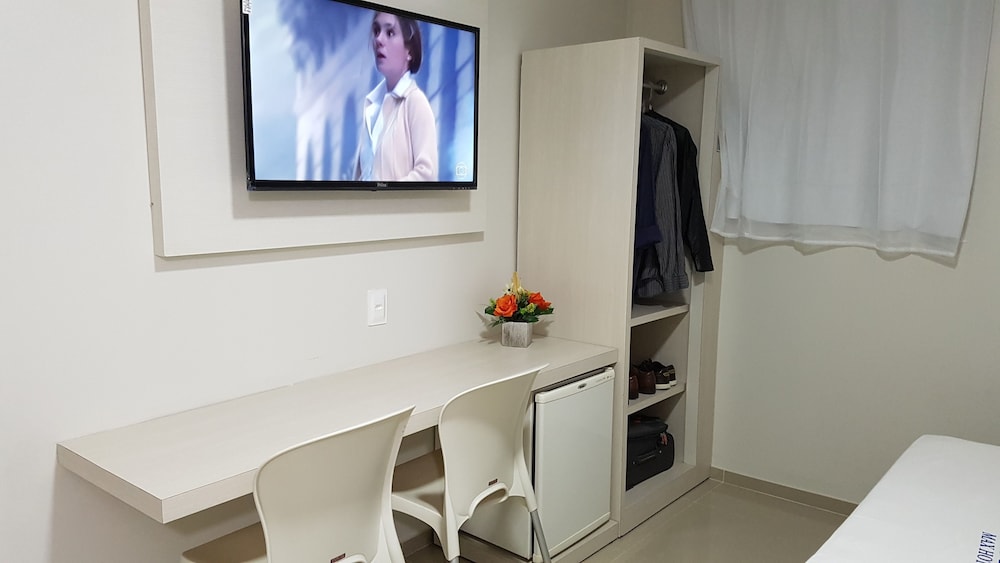 Superior Triple Room, 3 Twin Beds - Photo 8