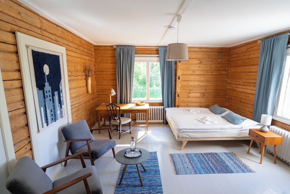 Tuohi Double/Twin Room, Shared Bathroom photo 1