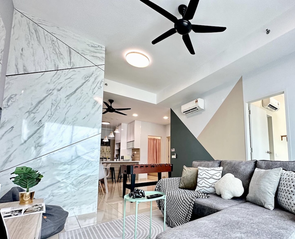 Family Apartment, 3 Bedrooms, Accessible, Balcony