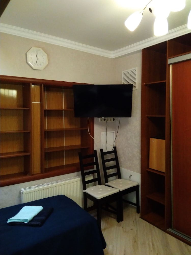 Basic Double Room, 1 Bedroom photo 3
