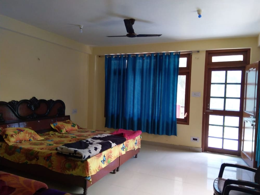 Deluxe Quadruple Room, Non Smoking