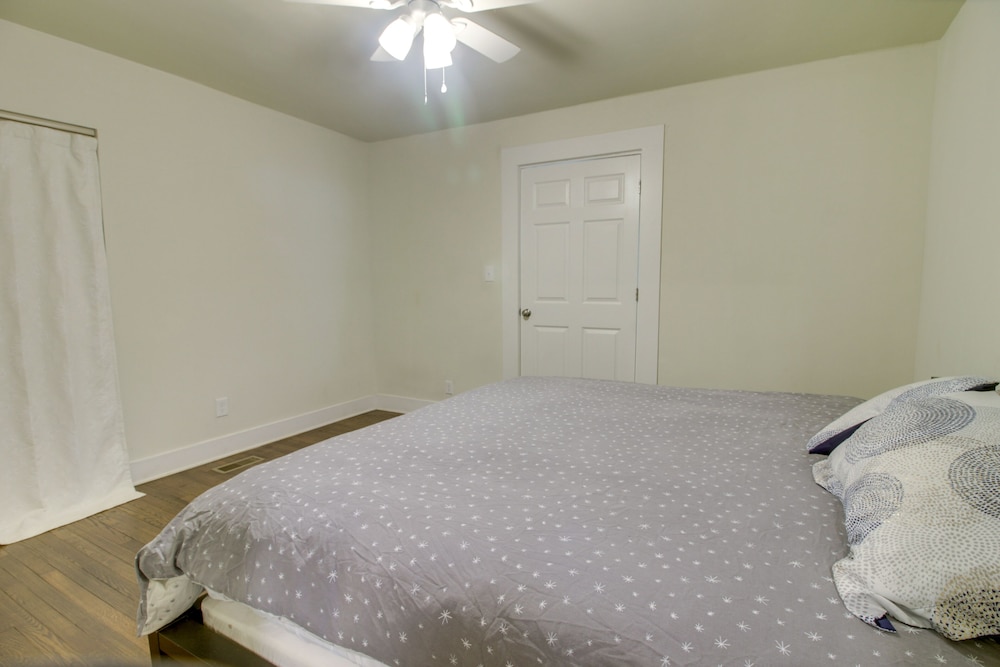 House (2 Bedrooms) photo 3