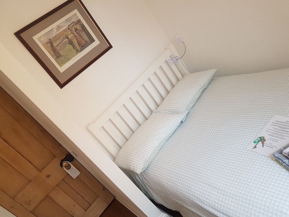 Economy Room, 1 Double Bed, Non Smoking, Garden View photo 1