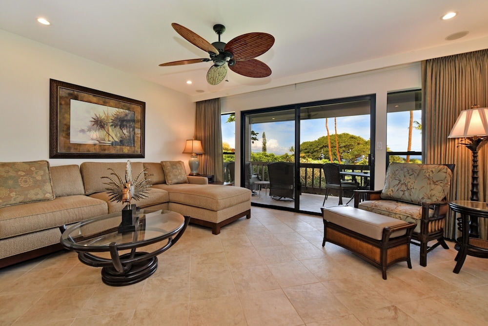 Condo, 2 Bedrooms photo 1