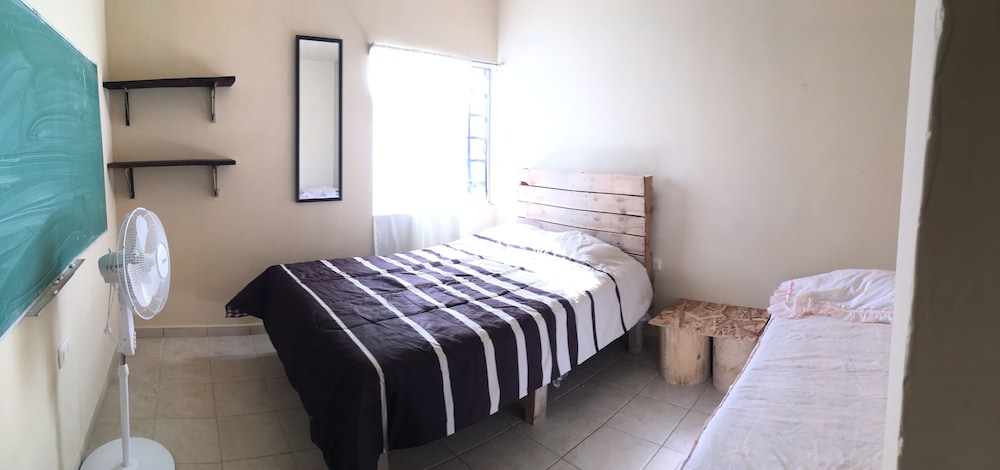 House, Multiple Beds photo 1