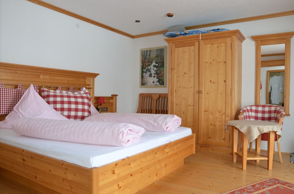 Classic Double Room photo 3