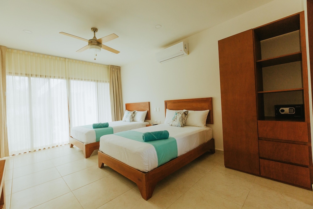 Classic Quadruple Room, Private Bathroom - Photo 7