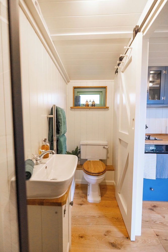 Sark Shepherd Hut photo 3