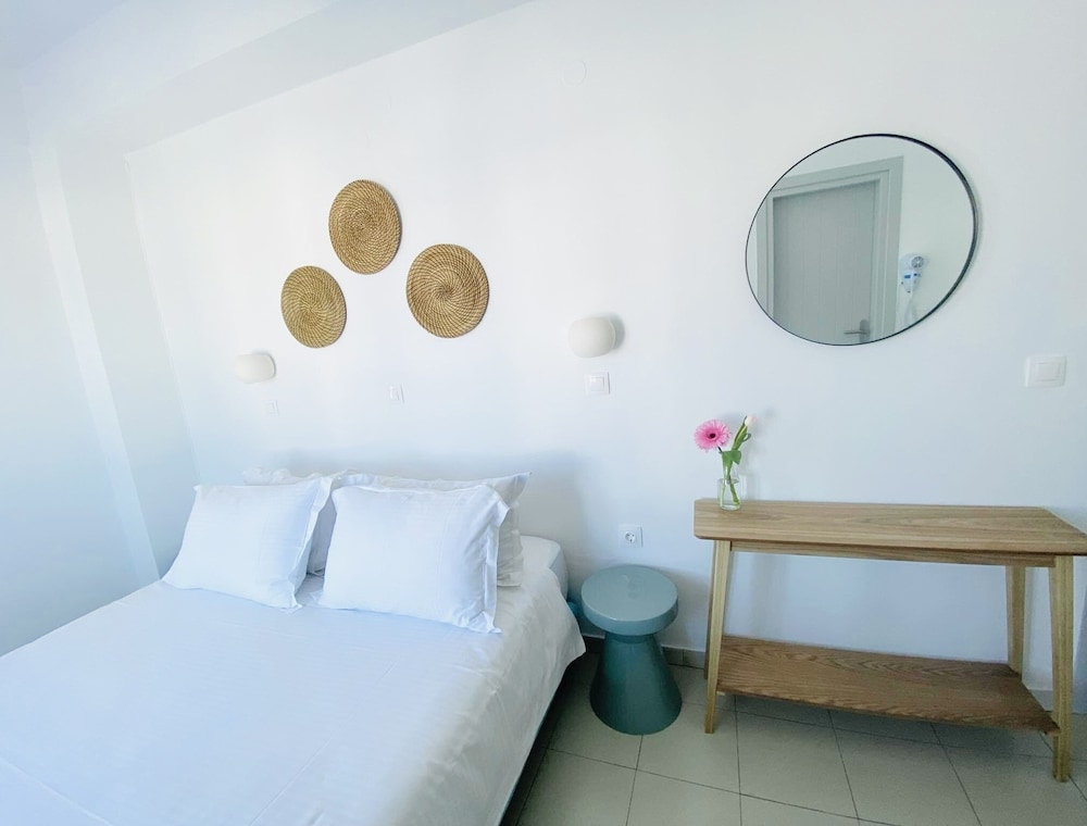 Standard Double Room - Photo 1