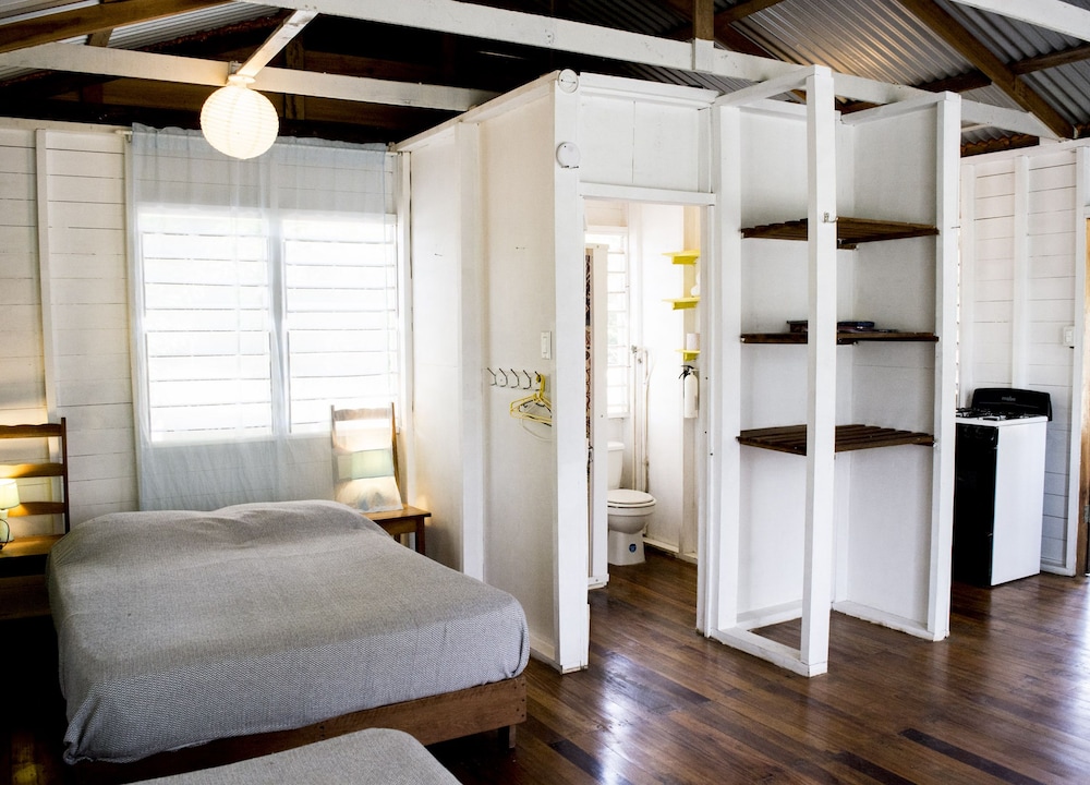 House, 2 Double Beds, Kitchenette photo 3