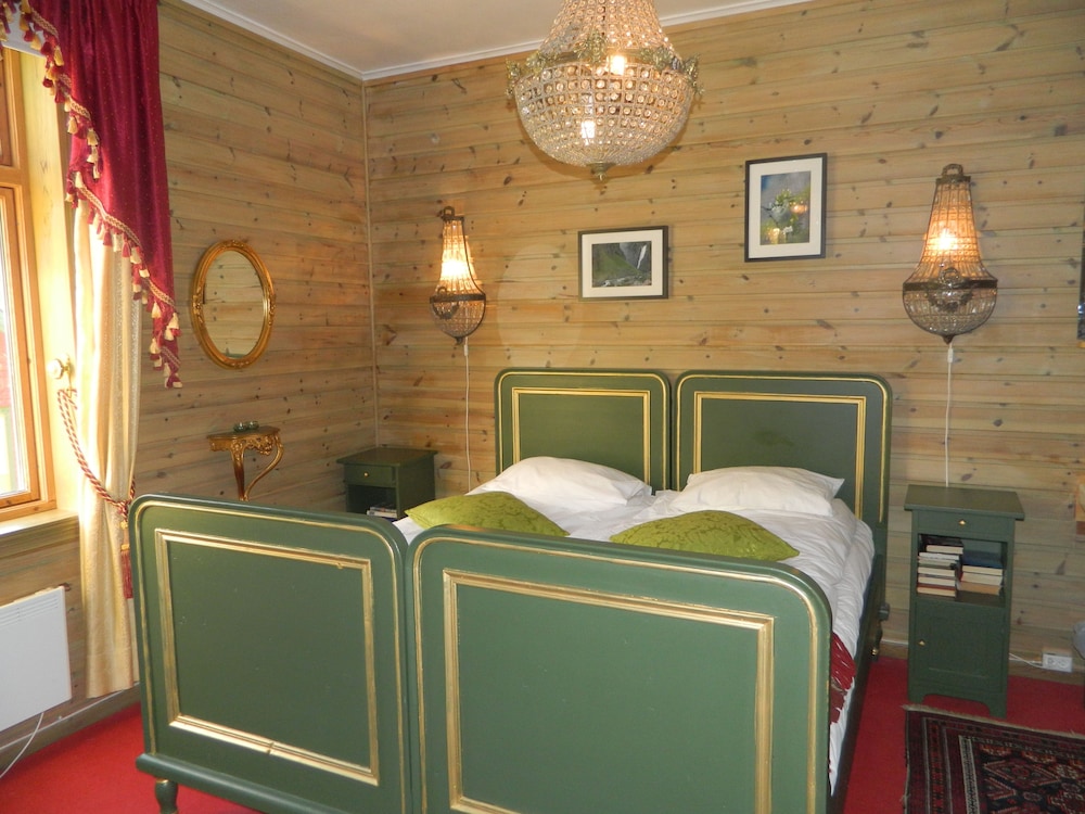 Basic Double Room photo 1
