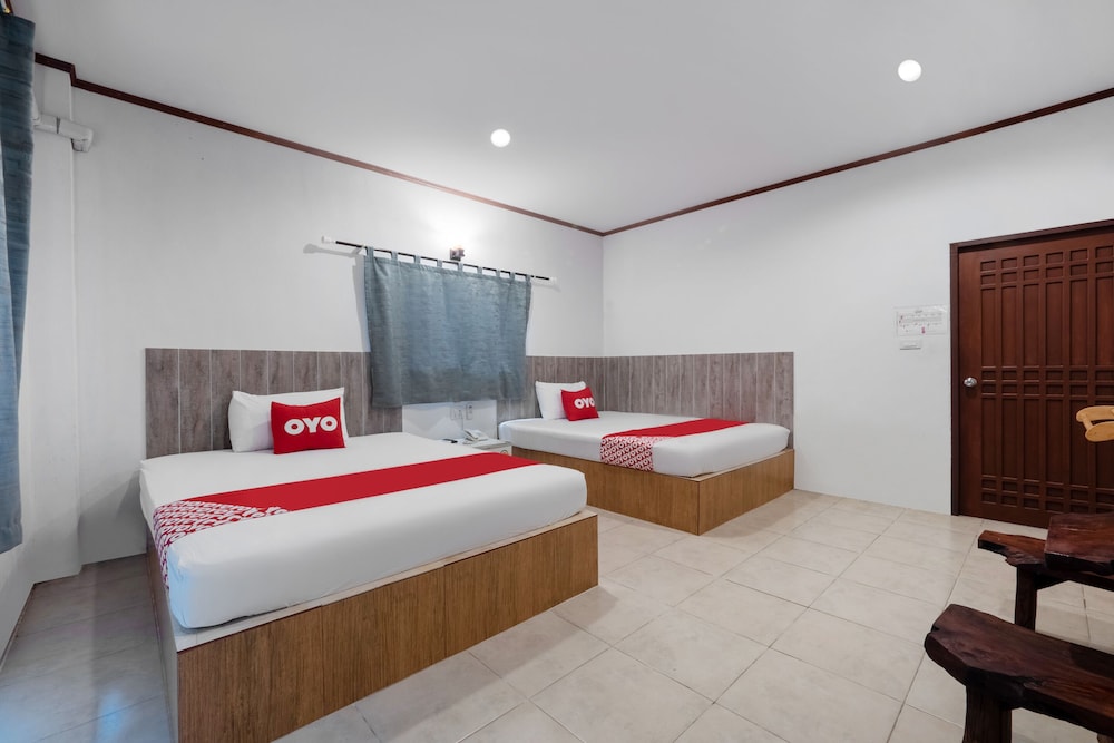 Standard Twin Room photo 2