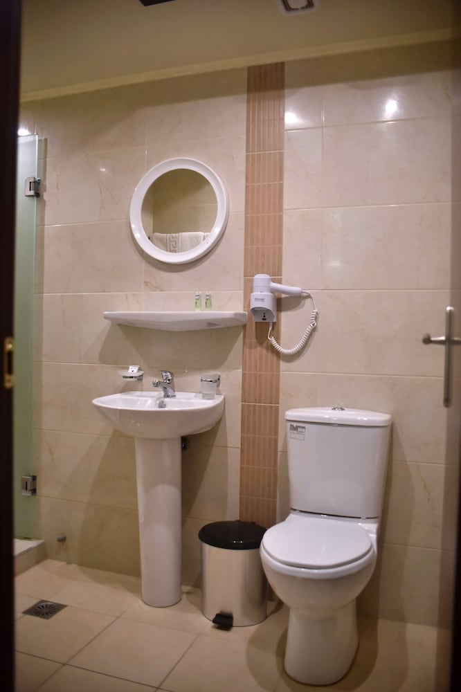 Classic Triple Room photo 3