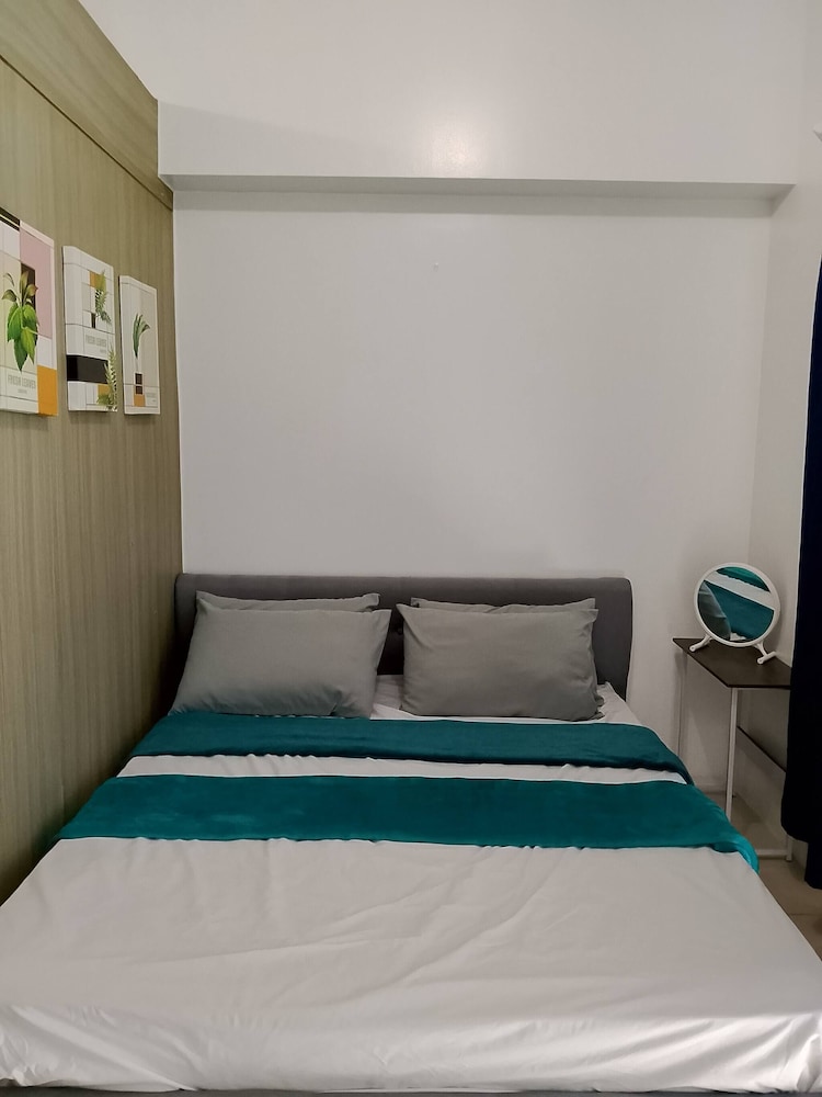 Condo, 1 Bedroom, Balcony, City View