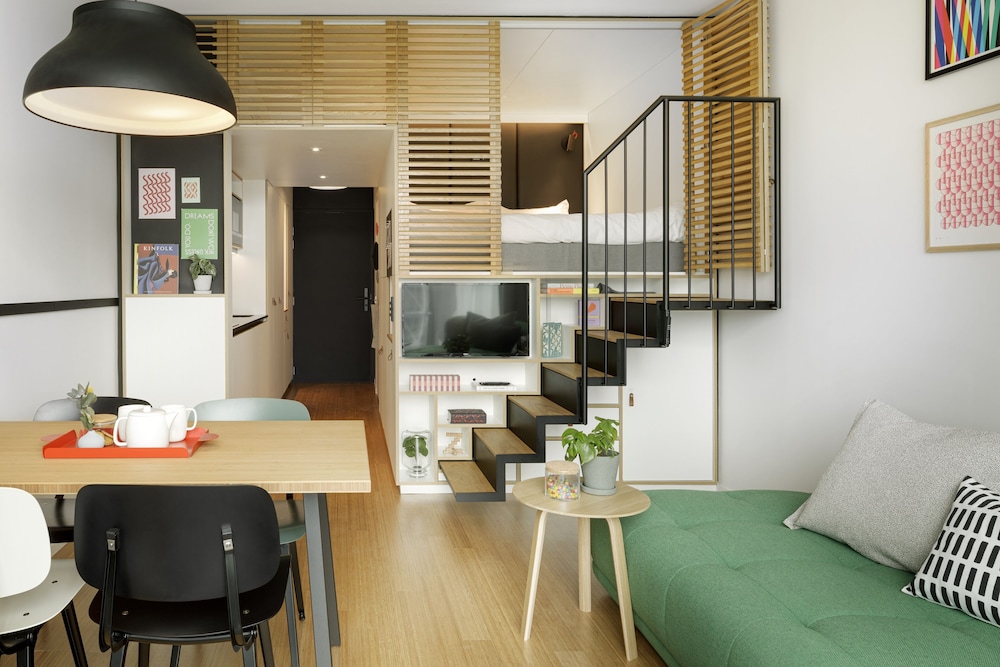 Grand Loft photo 1