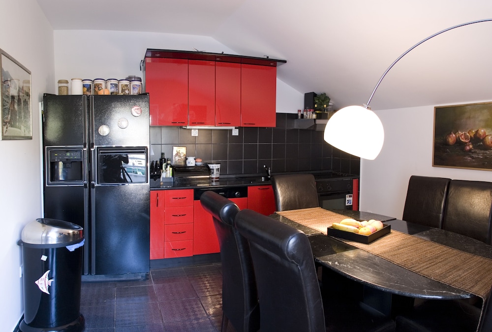 Deluxe Apartment, 2 Bedrooms, 2 Bathrooms photo 2