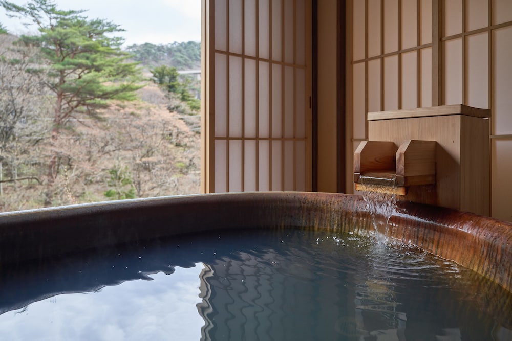 Twin Room, Non Smoking (with private open-air bath) photo 3