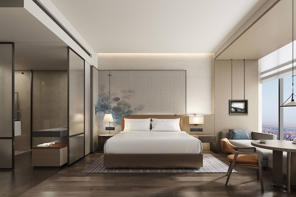 Deluxe Room, 1 King Bed - Photo 1