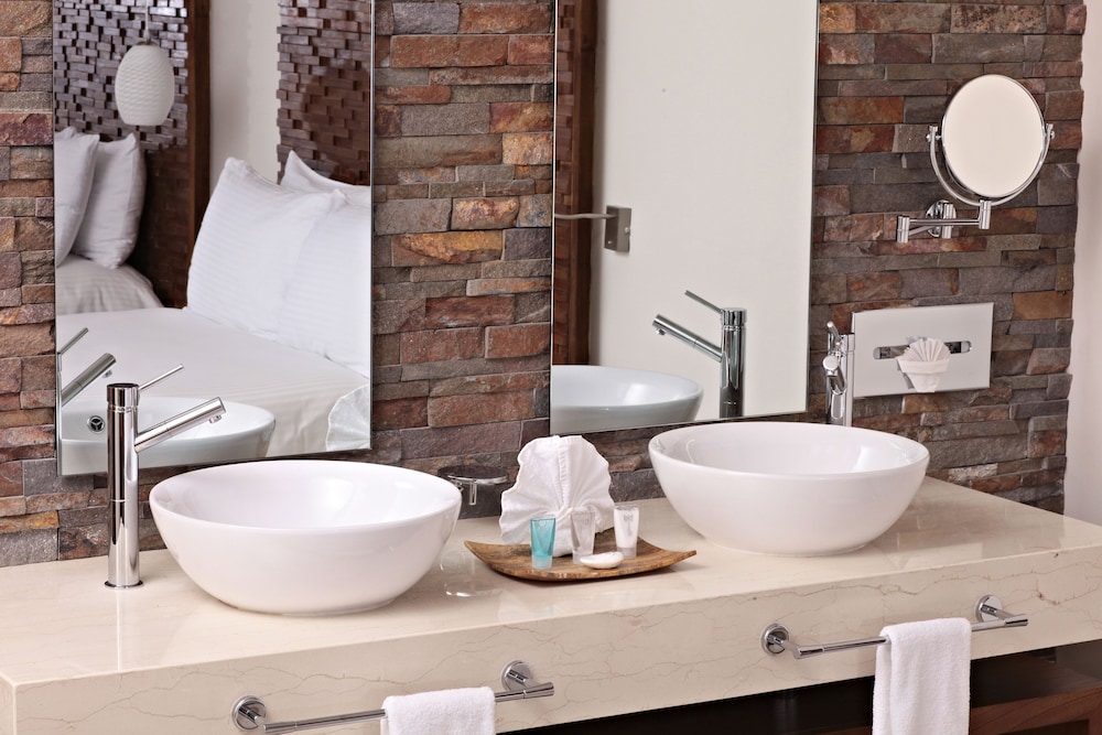 Finisterra Junior Suite - Photo 9