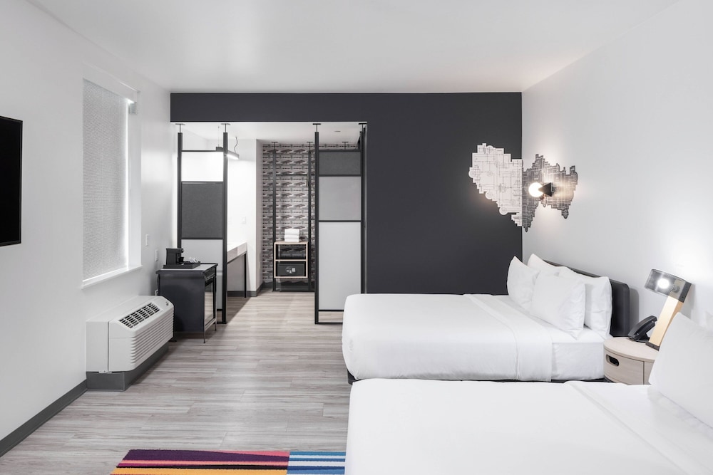 aloft, Room, 2 Queen Beds - Photo 3