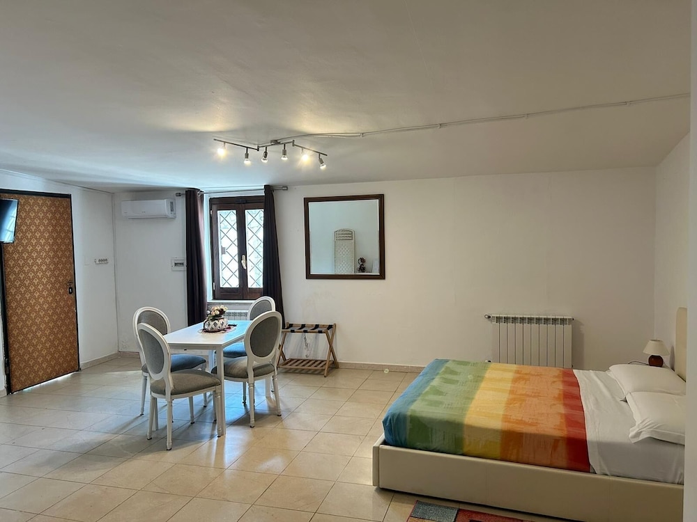 Basic Quadruple Room, Garden View photo 1