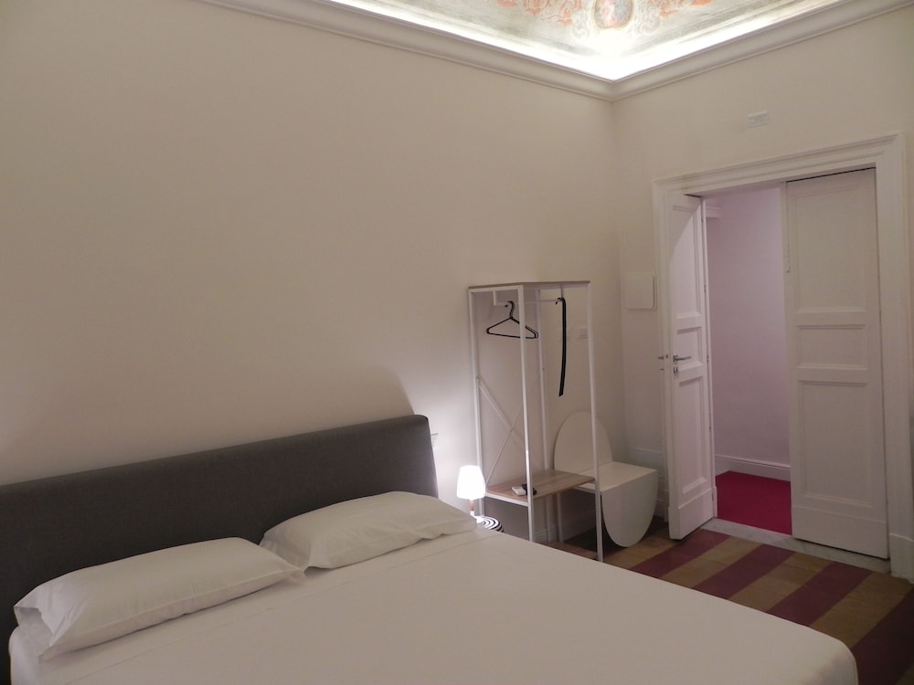 Comfort Double Room, Balcony, Courtyard View (Museo) photo 2