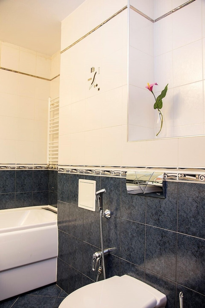 Double Room (with Free underground parking) - Photo 2