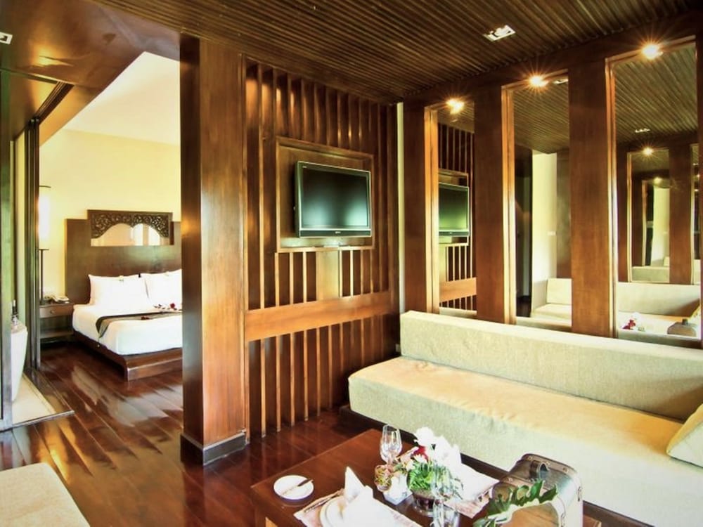 Mountain Deluxe Room - Photo 9