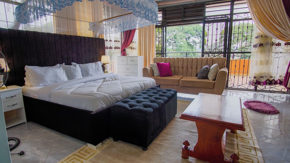 Basic Double or Twin Room