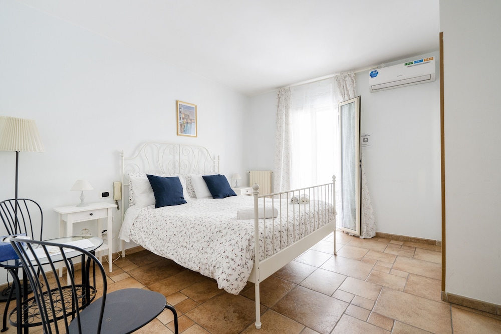 Deluxe Double Room, 1 Queen Bed