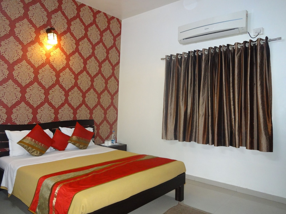 Deluxe Double or Twin Room - Photo 1