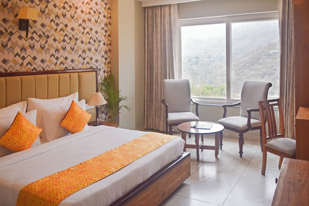 Valley View Classic Room
