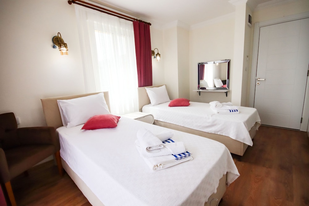 Deluxe Room, 2 Twin Beds