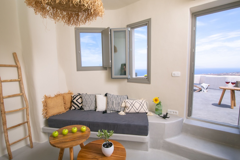 Junior Room, Ensuite, Sea View (with Bath, Kalavria)