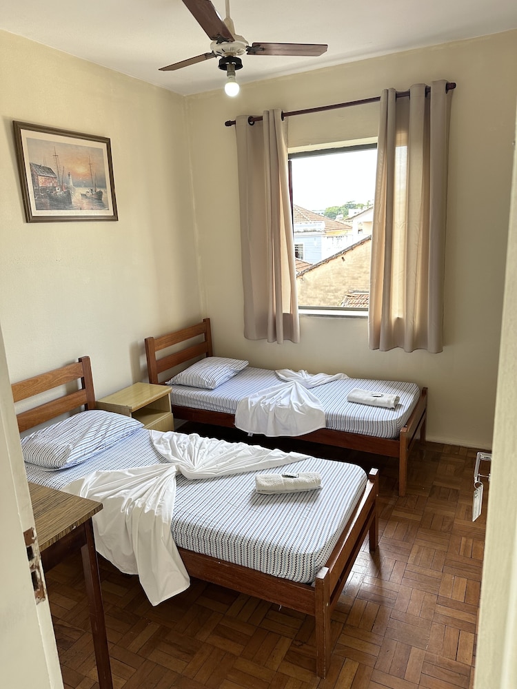 Standard Twin Room photo 1