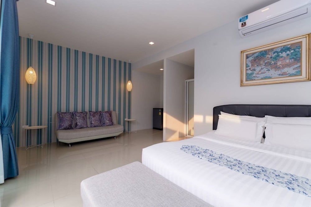 Lespalm Pool Villa 3 Bedroom