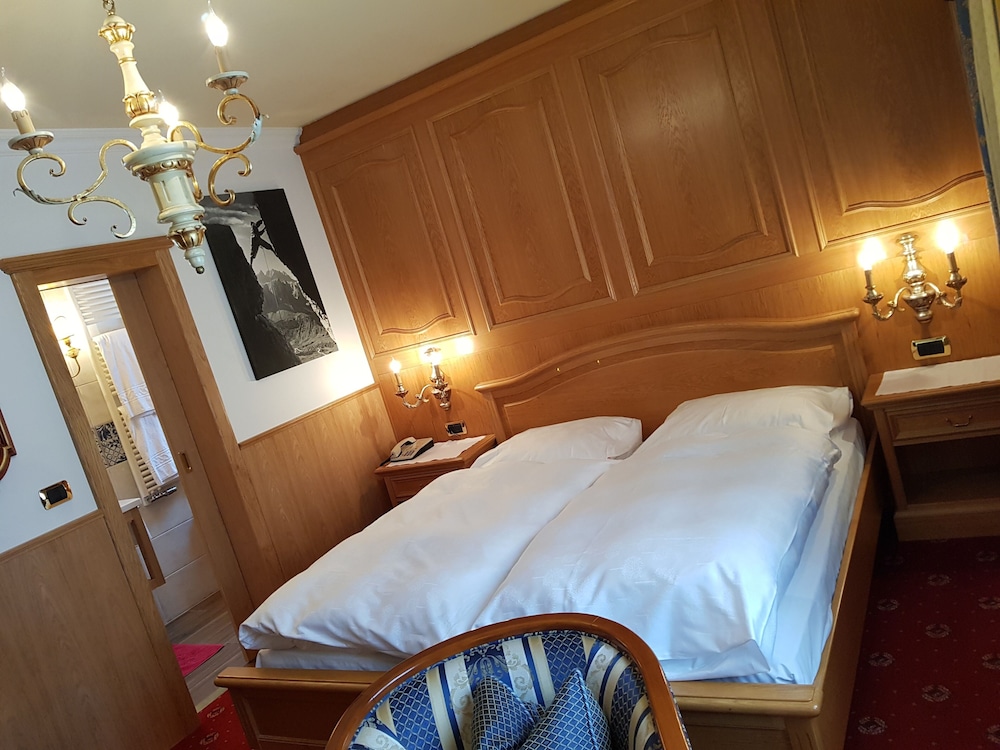 Classic Double Room - Photo 2