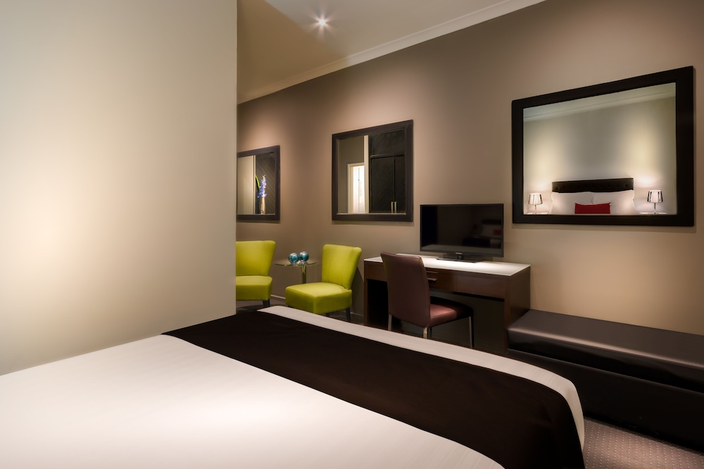 Standard Queen Room - Photo 5