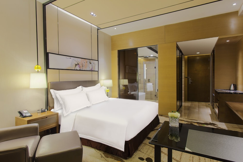 Standard Room, 1 King Bed (Residence) photo 1