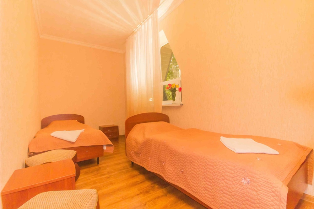 Standard Twin Room photo 1