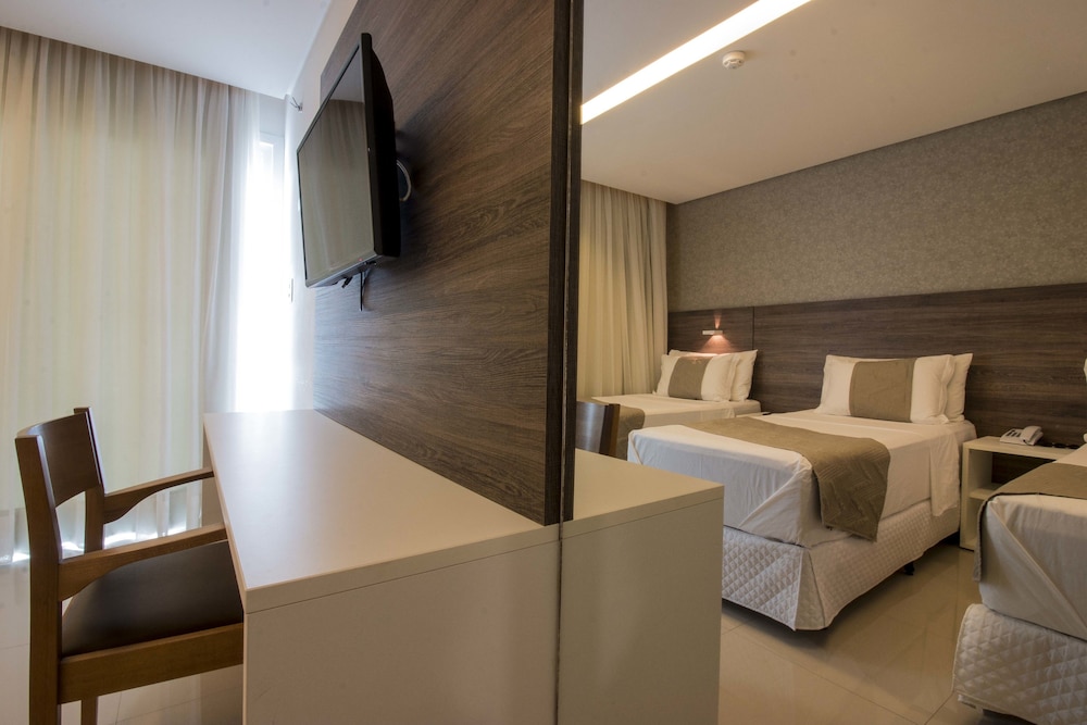 Executive Triple Room photo 3