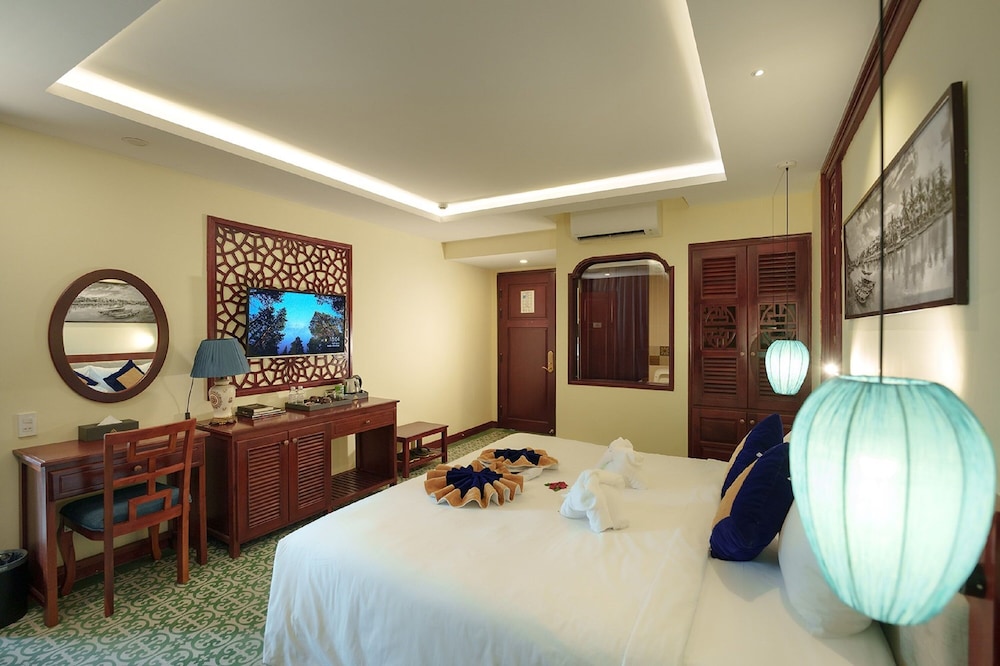 Superior Double or Twin Room - Photo 11