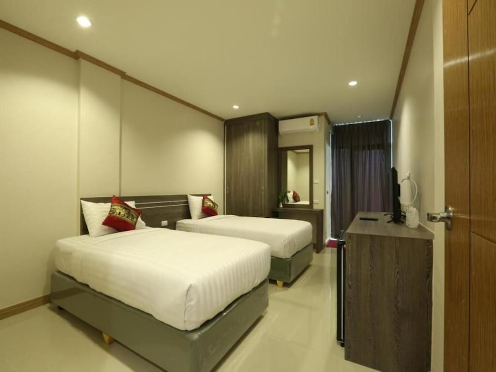 Family Double or Twin Room, Courtyard View